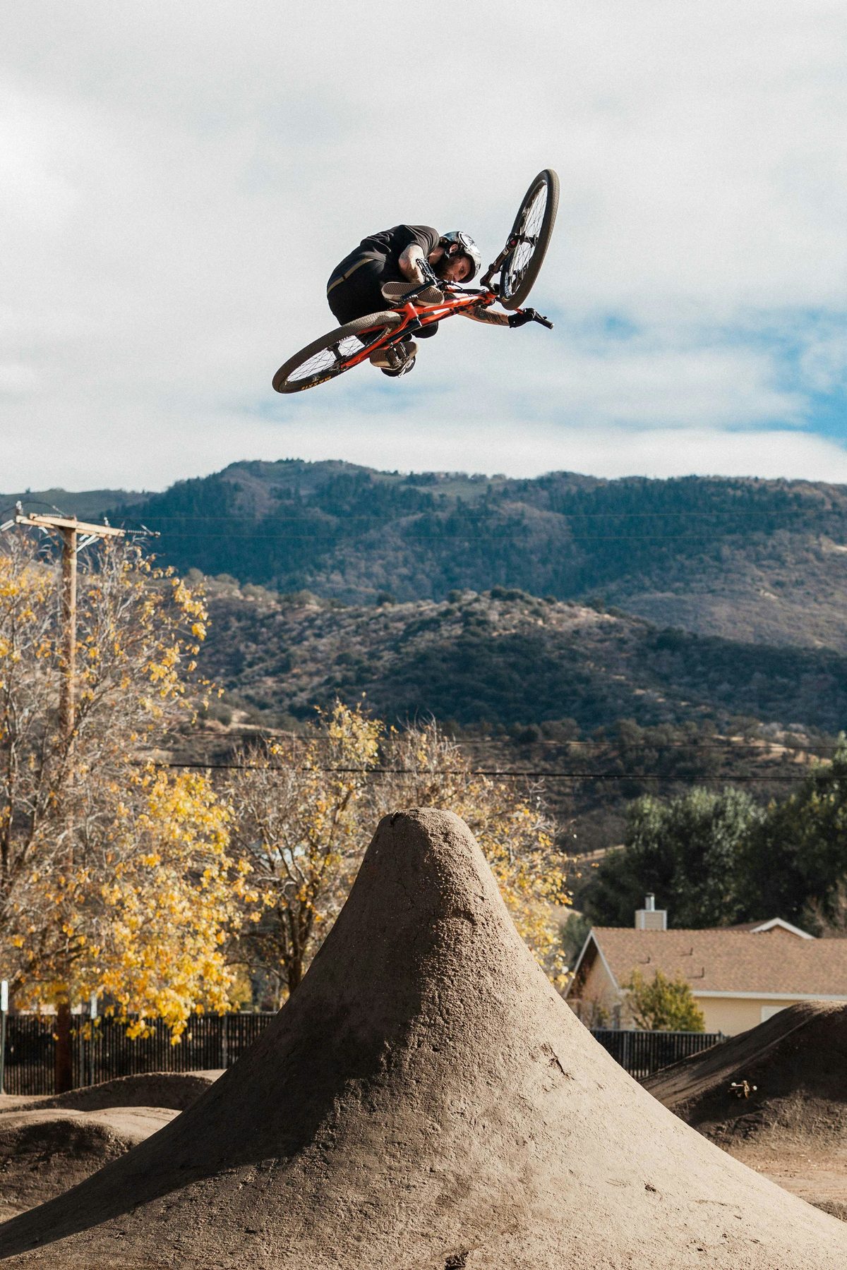 Jake Kinney Mtb Dirtjump Bike Coach Pro — Camp ROYAL